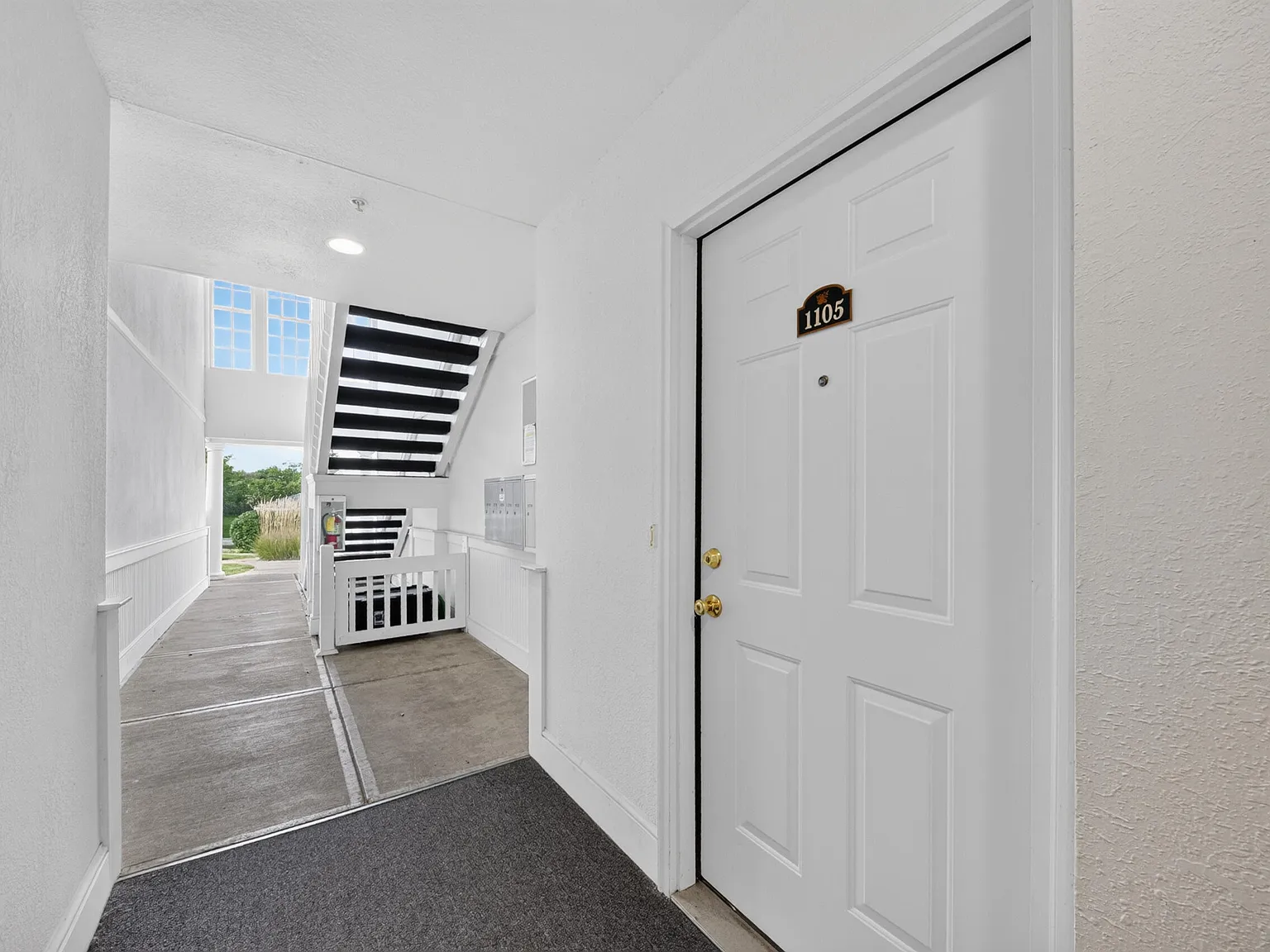 2 bed, 2.0 bath, 1160 sqft, $1,600 — Photo 3