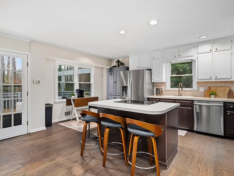 Garden Lane Dr — Photo 10