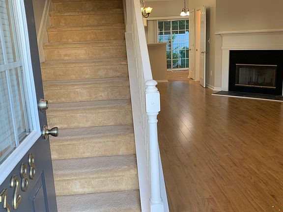 4th image of 3288 Hidden Cove Cir