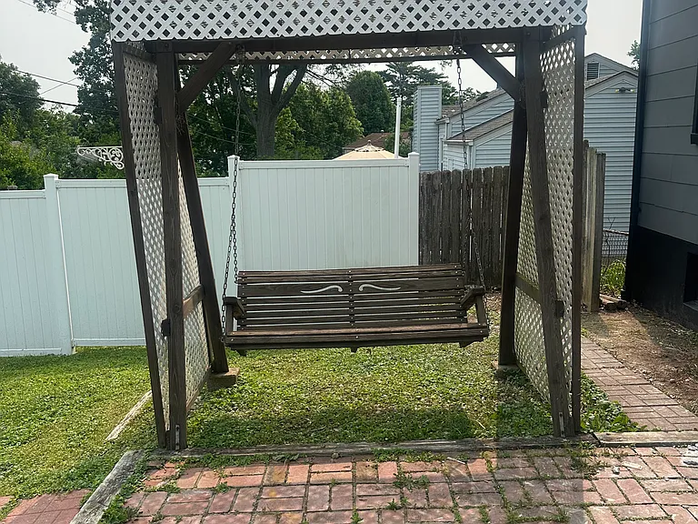 10819 Edgecliffe Dr — Photo 21