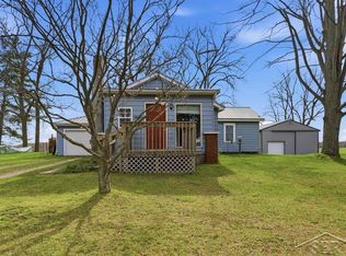 5800 N Hope Rd, Hope, MI 48628