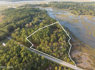 43 Rose Island Rd, Saint Helena Island, SC 29920