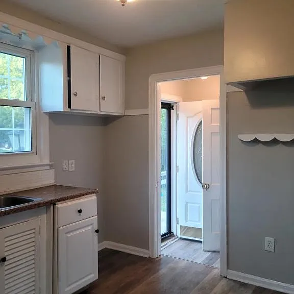 5331 South Blvd — Photo 3