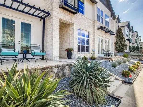 2236 Hemingway Ln, Carrollton, TX 75010