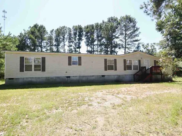 9870 Old Savannah Rd, Sandersville, GA 31082