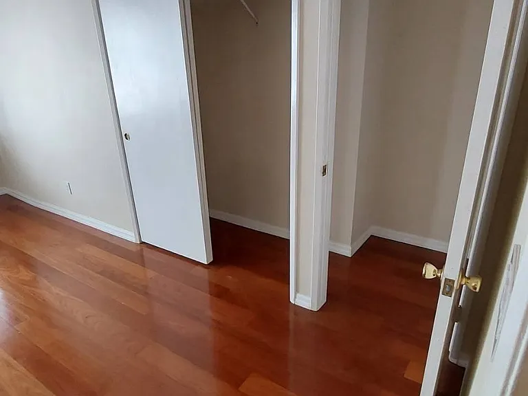 938 E Appleton St #3 — Photo 6