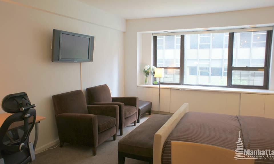 1st image of 210 E 47th St APT 4G