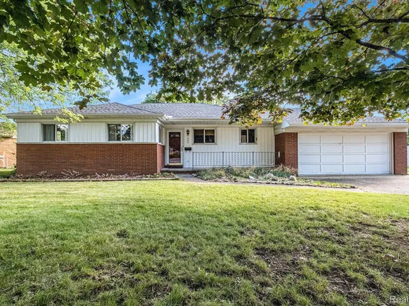 500 N Dartmouth Dr, Durand, MI 48429