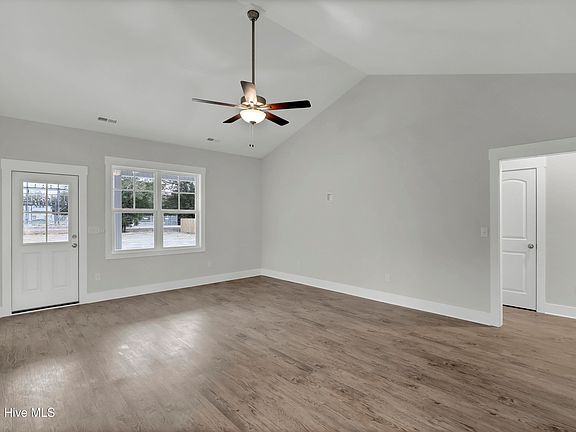 4th image of 87 Talbert Drive