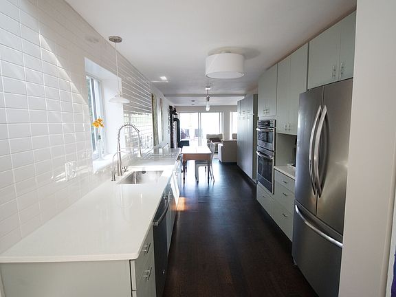 Front entry into kitchen