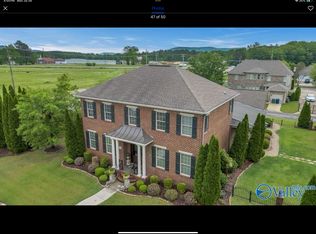 7001 Southgate Dr SE, Owens cross roads, AL 35763