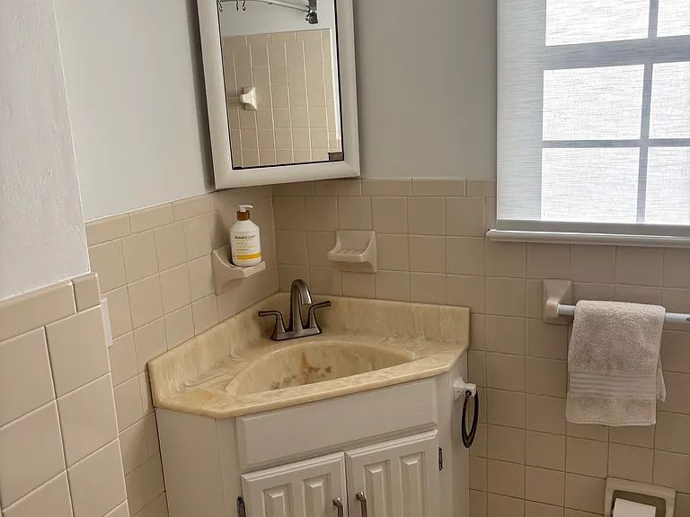 3301 Heritage Dr — Photo 8