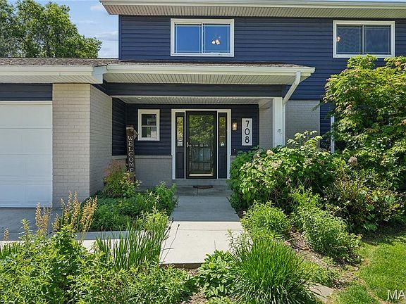 3rd image of 708 Willow Wood Ct
