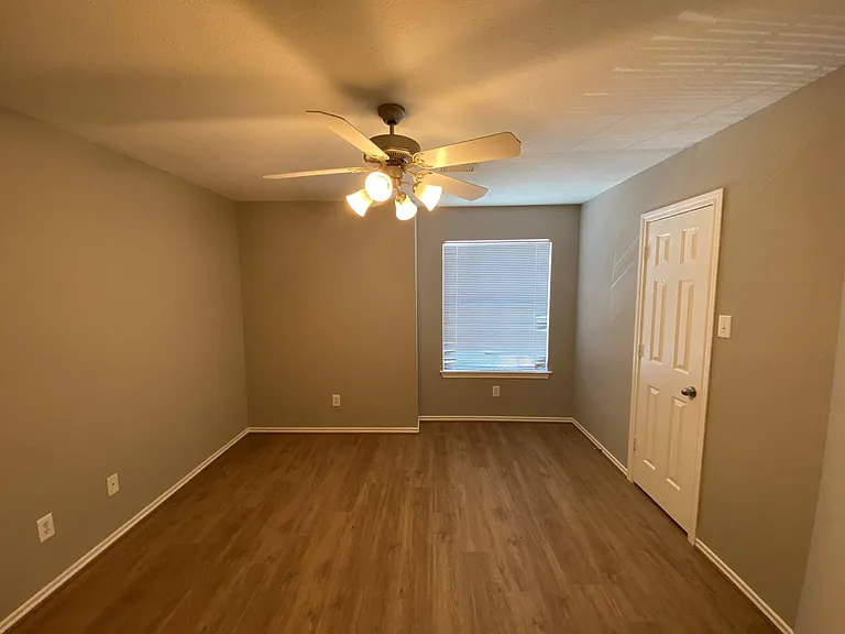 17234 Oakwood Chase Dr — Photo 16