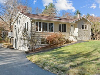 100 Belknap Road, Hudson, NH, 03051