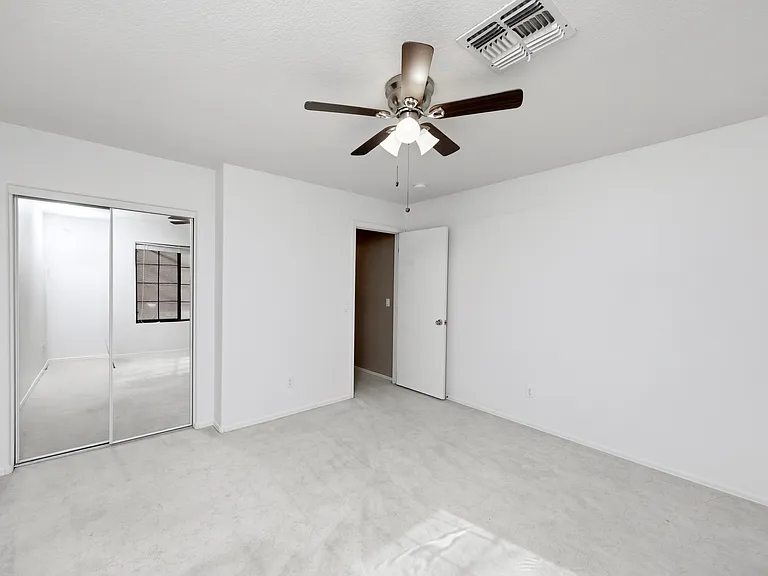 40301 N Fazio St — Photo 17