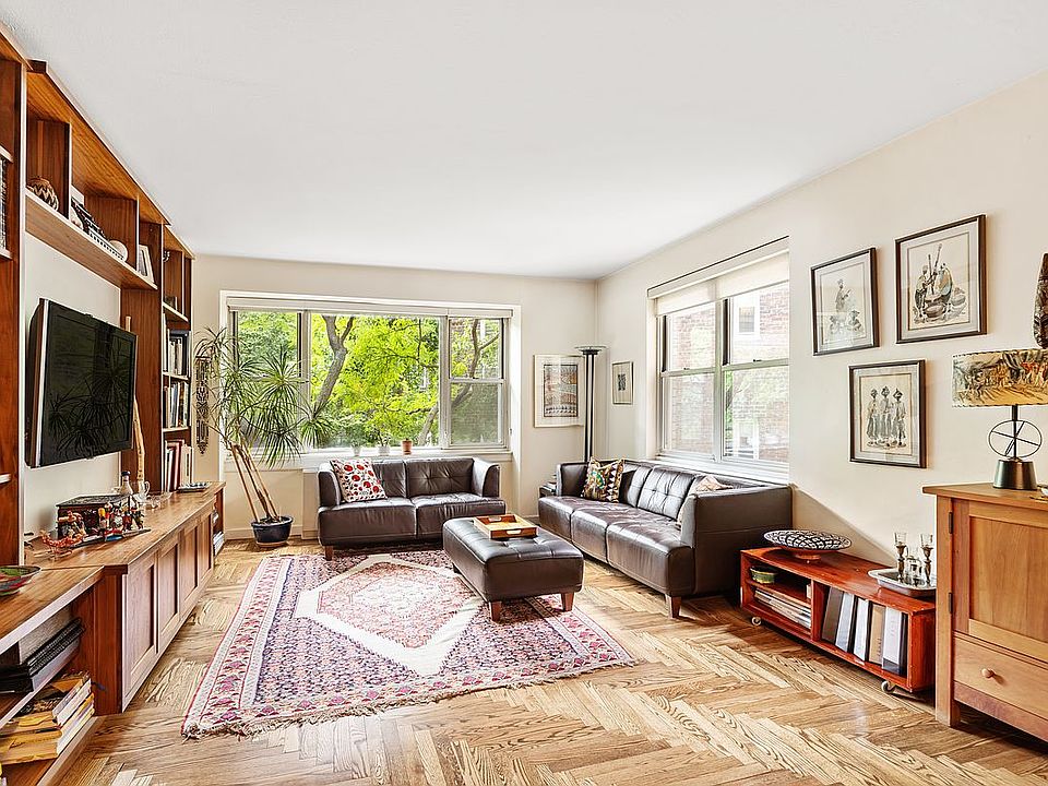 1st image of 200 E End Ave APT 3M