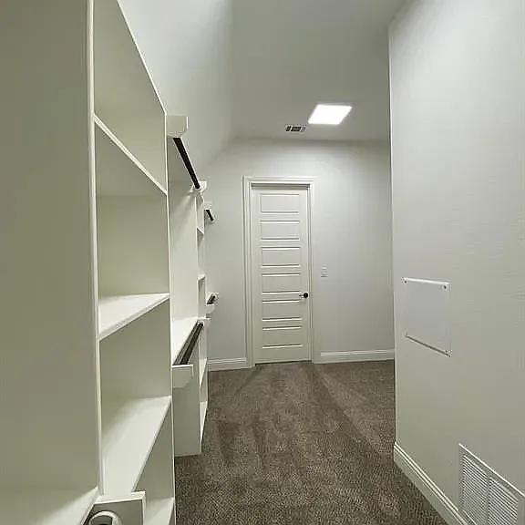 600 Lydia Ct — Photo 12