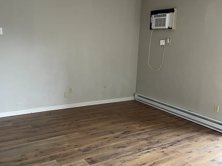 45 N Wade Ave #C-3 — Photo 2
