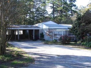 899 Old Belleville Rd, St matthews, SC 29135