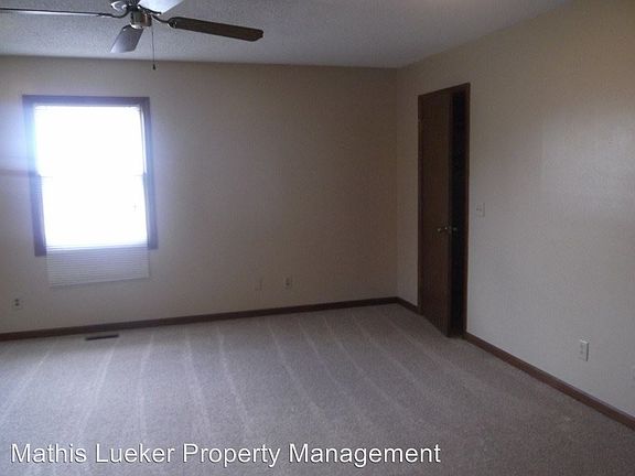 5th image of 1336 Rockledge Dr