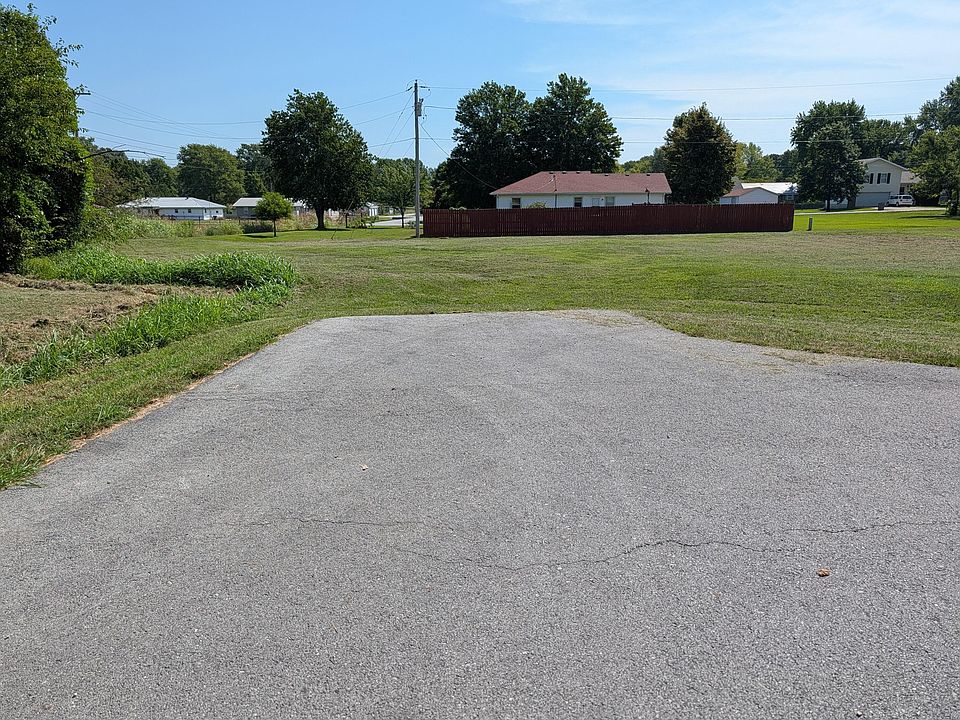2nd image of 000 S Chustnut Street