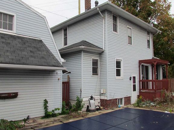2nd image of 883 Bellefontaine Ave