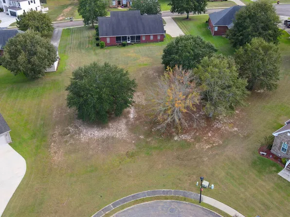 309 Alcan Way, Dothan, AL 36301