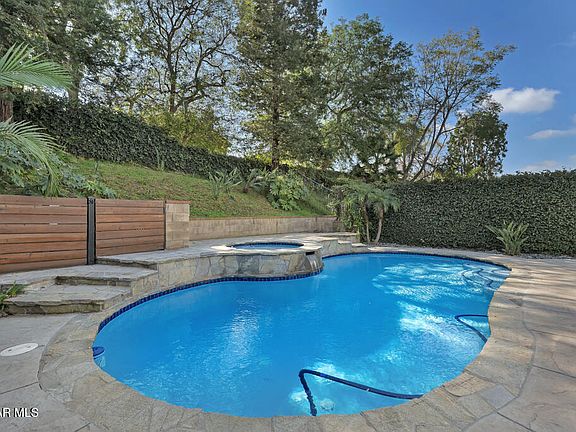 2nd image of 11916 Honeybrook Ct