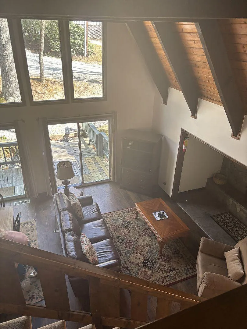 680 Chalet Village Ln — Photo 4