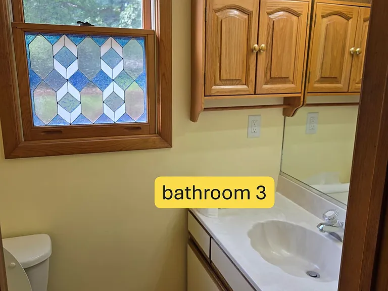 195 Edgemere Ct — Photo 8