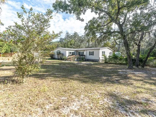 10116 Woodland Dr, Hudson, FL 34669