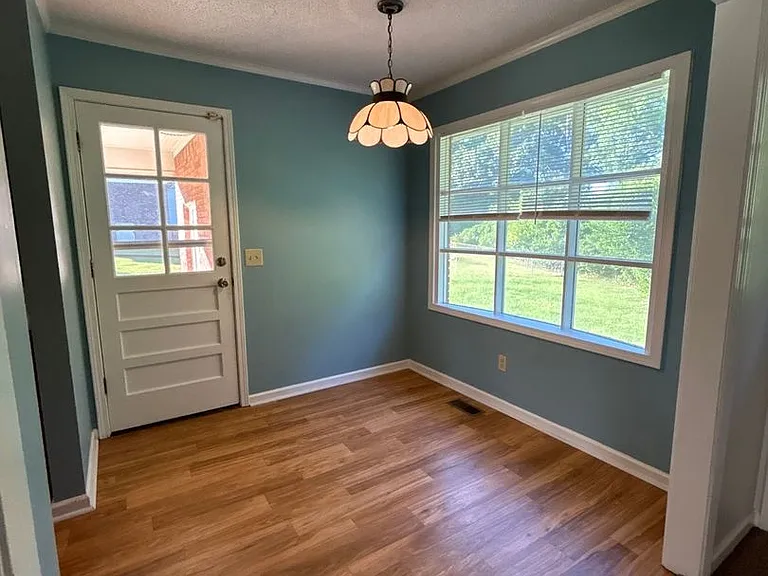 5722 Whisperwood Dr — Photo 5