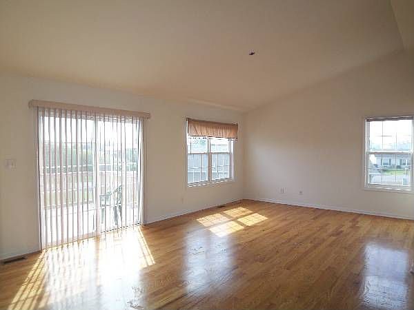2nd image of 34 Snipe Ln