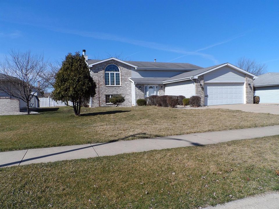 1st image of 1524 Rosemary Ct