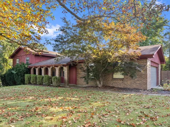 2524 Poplar Ridge Dr, Bethel, OH 45106