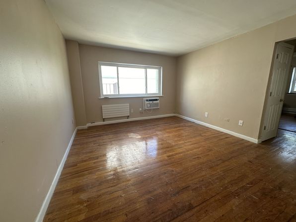 401 Warburton Ave, Yonkers, NY
