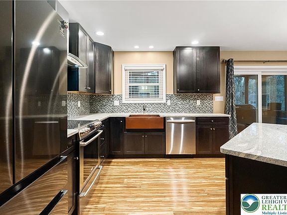 5th image of 1212 Brentwood Dr