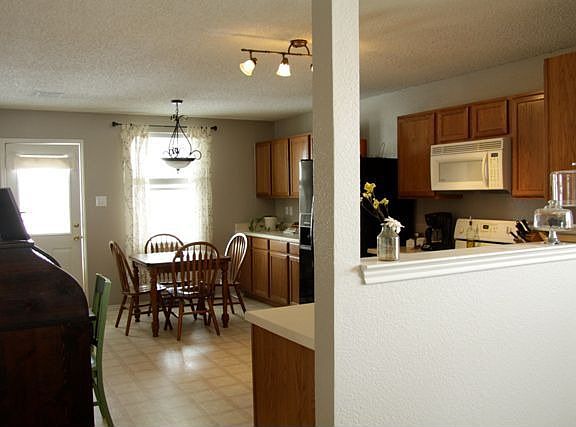 3rd image of 5149 Weather Rock Ln