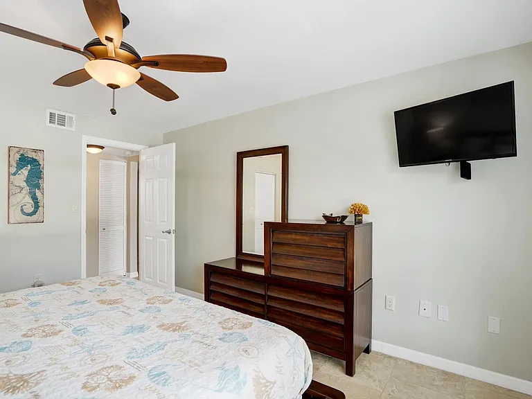 464 N Paula Dr #211 — Photo 28