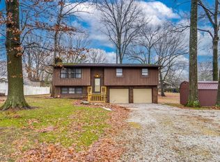 1510 Woodland Dr, Uniontown, OH 44685