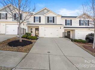 5033 Zulli Ln, Charlotte, NC 28214
