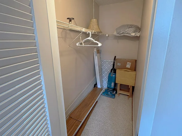 125 Dorset Dr #C — Photo 10