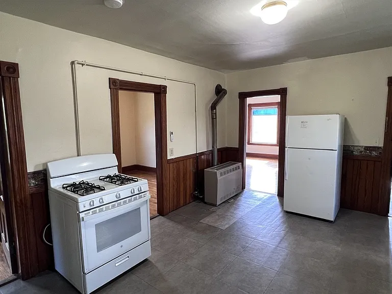71 Ash St #3 — Photo 9