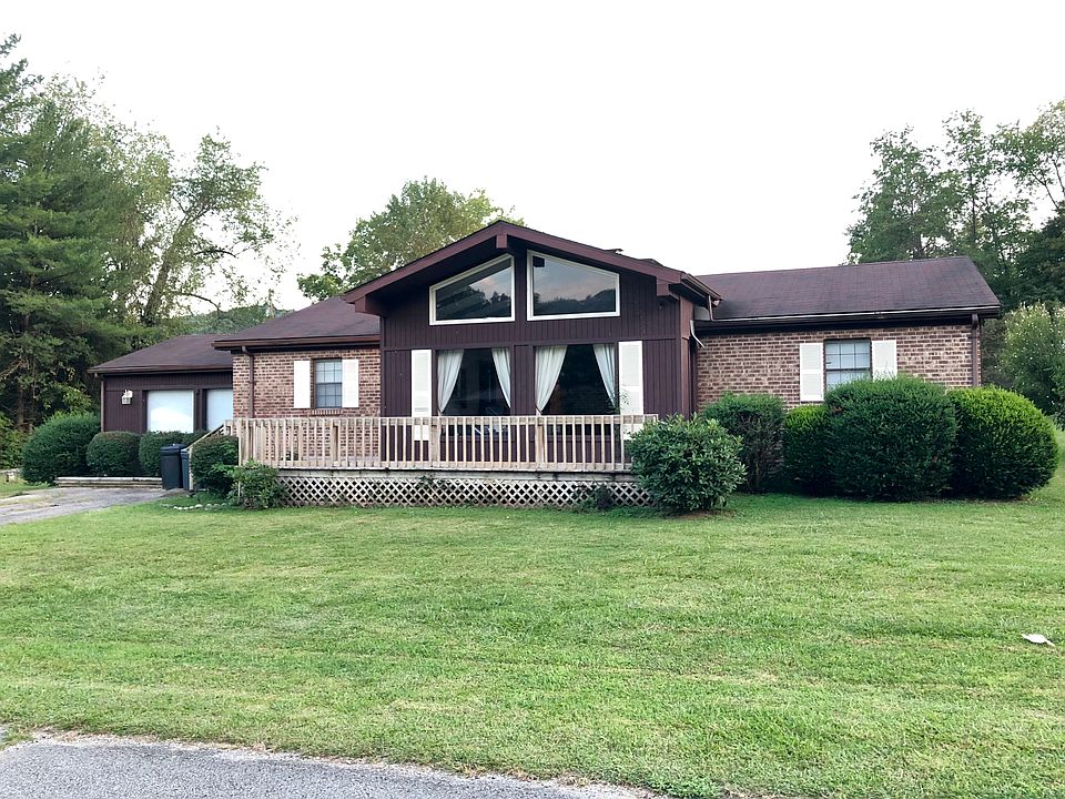 1st image of 65 Dana Dr