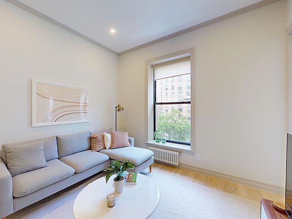 2nd image of 250 W 91st St #6B