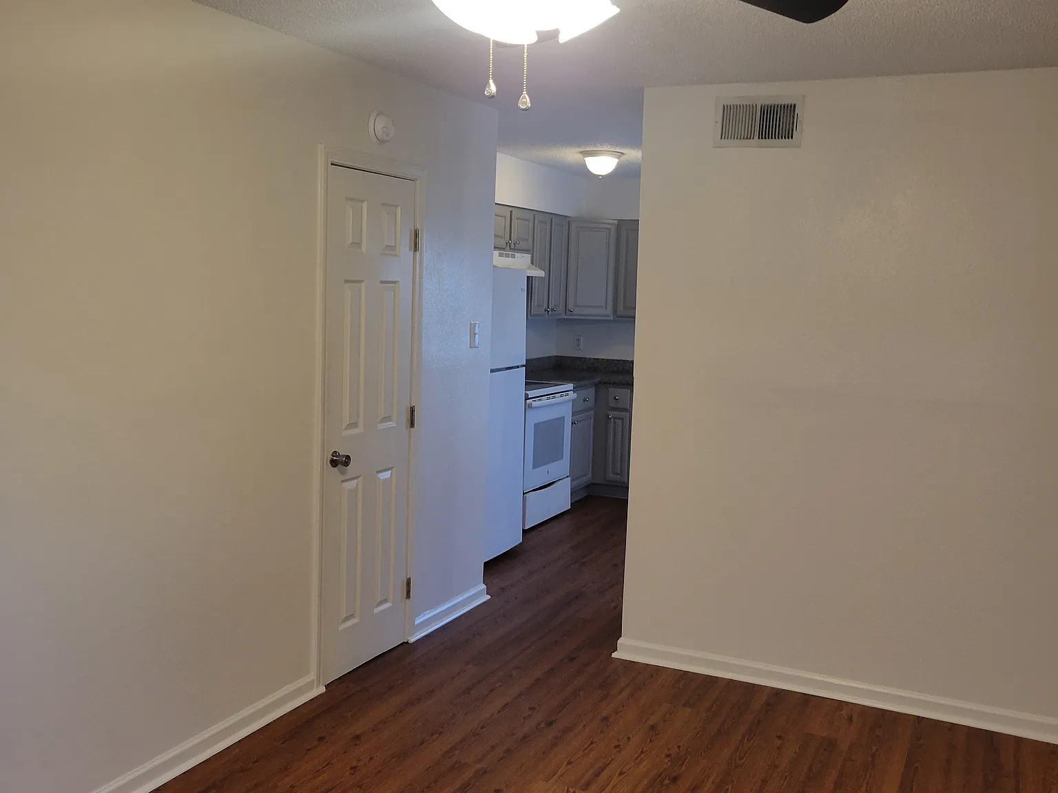 7861 Symmes Ave — Photo 3
