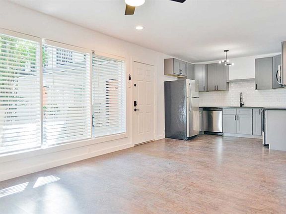 5th image of 219 Marshall St APT 204