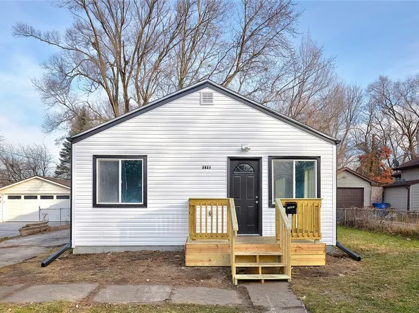 3627 Columbia St, Des Moines, IA 50313
