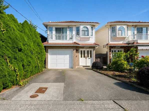 4843 Maitland St, Burnaby, BC V5H 1N1